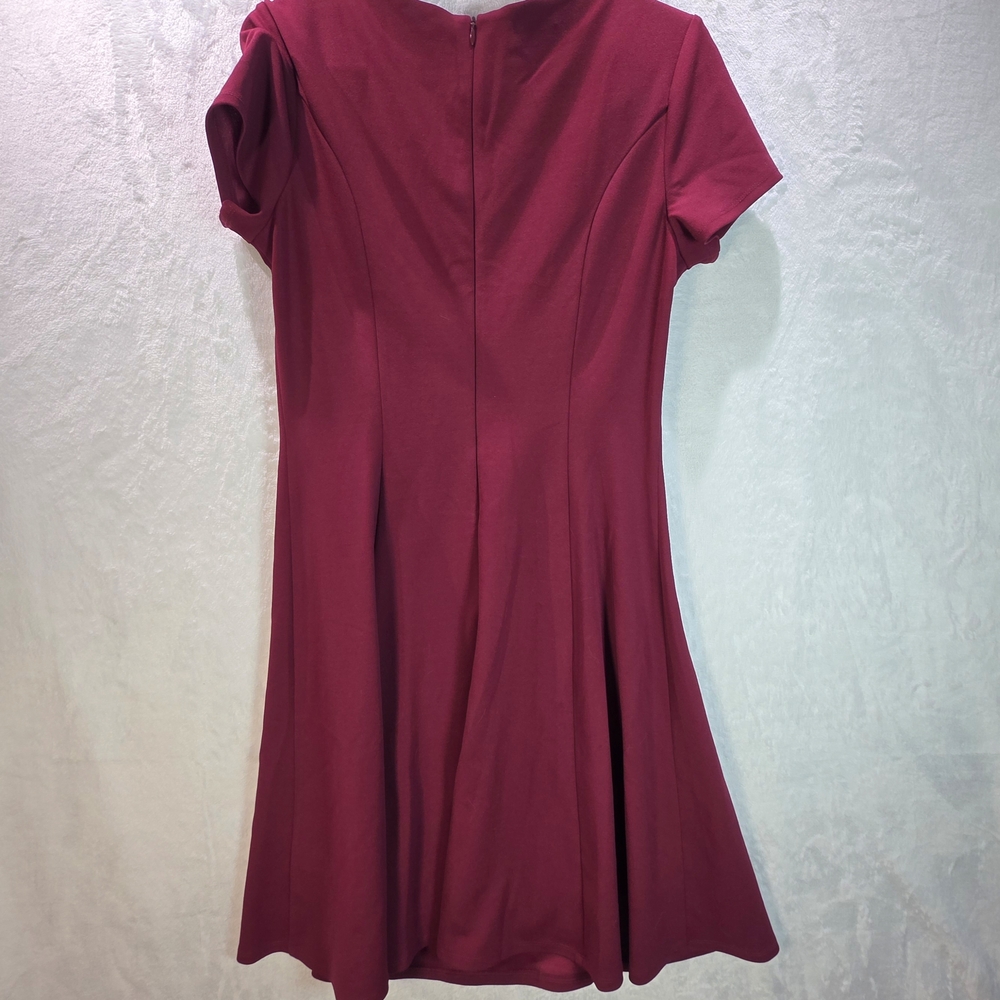 AGB Women's Mini Dress in Rich Burgundy Size 6 - Picture 2 of 5